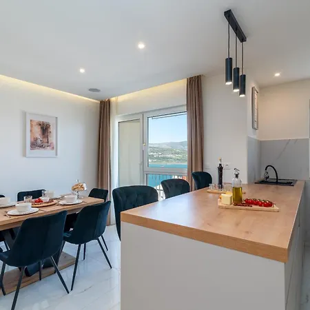 Apartamento Lazure Serenity *