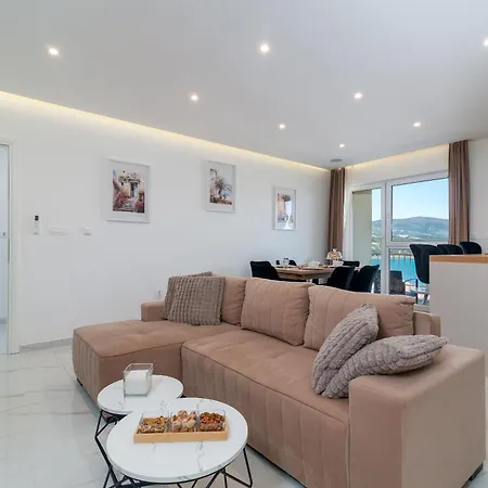 Lazure Serenity Apartment
