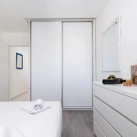 Lazure Serenity Apartment *