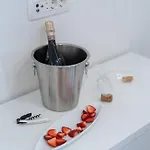 Lazure Serenity تروغير